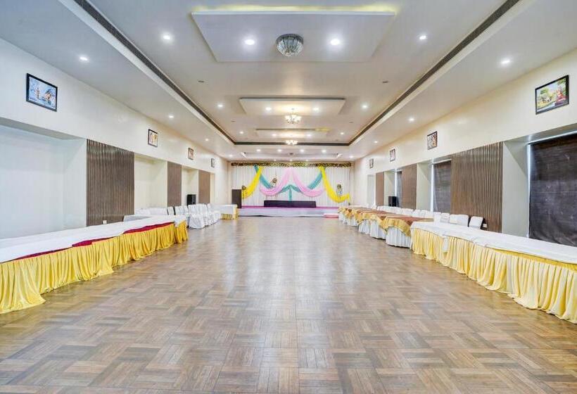 酒店 Amrit Manthan