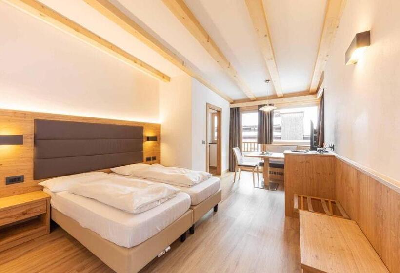 Hotel Appartamenti Arnica