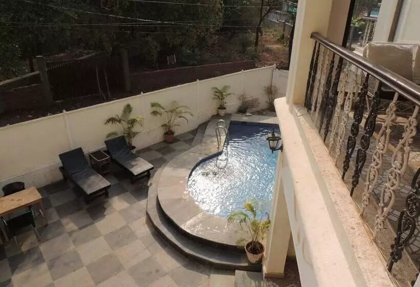 Hotel Bay Luxe