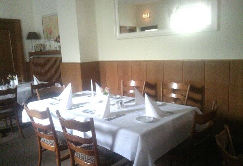 ホテル Gaststätte Pfingsten