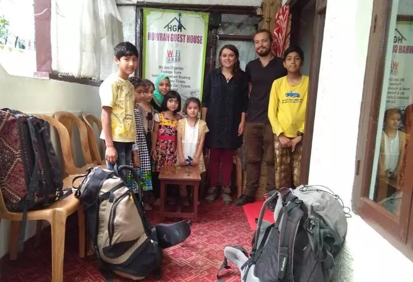 Hotelli Howrah Guest House