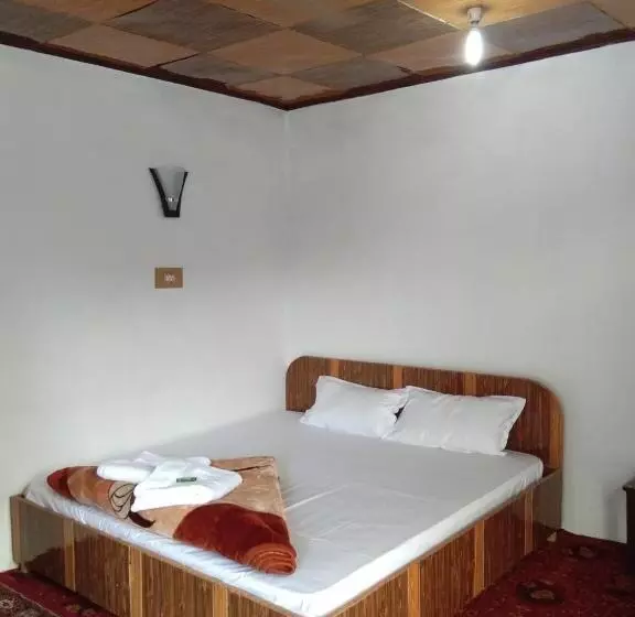 Hotelli Howrah Guest House