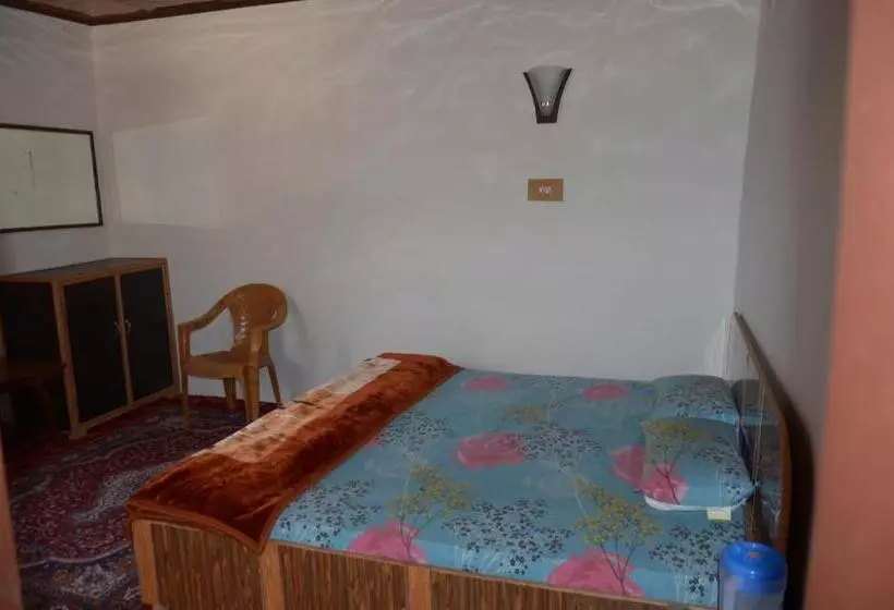 Hotelli Howrah Guest House