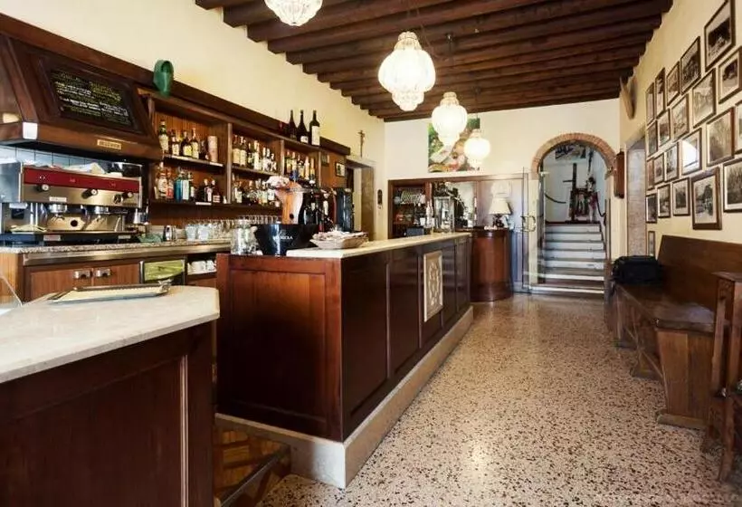 Hotelli Locanda Alla Posta