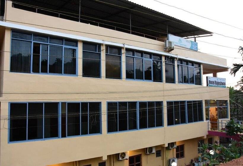 בית מלון כפרי Rajeshwar