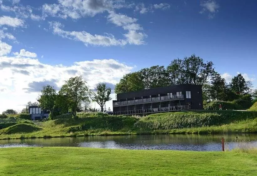 Hotelli Sand Golf Club