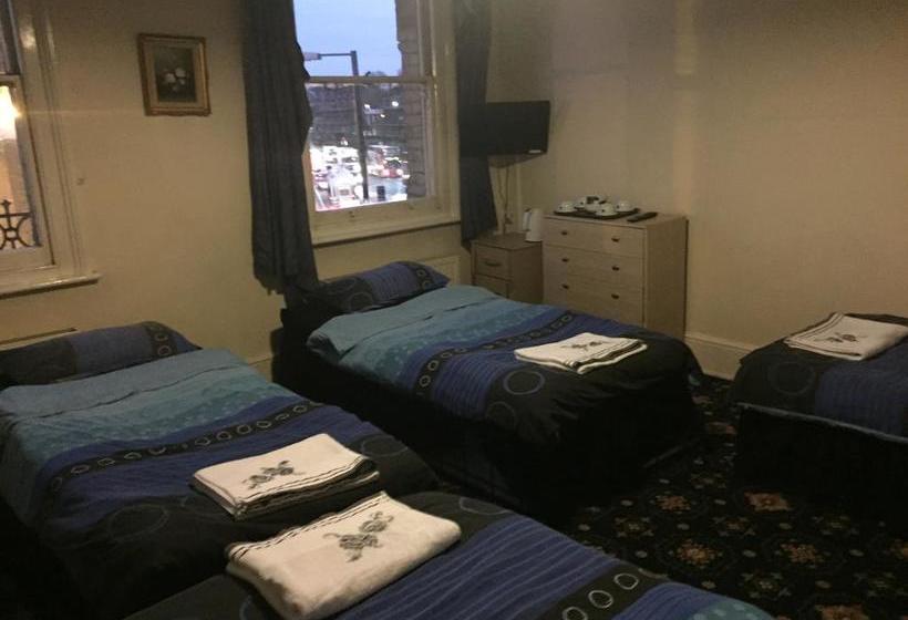 酒店 The White Hart