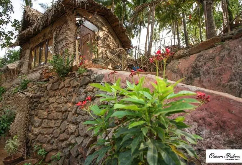 Lomakeskus Ourem Palace