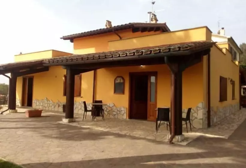 Aamiaismajoitus (B&B) Agriturismo Vallesessanta