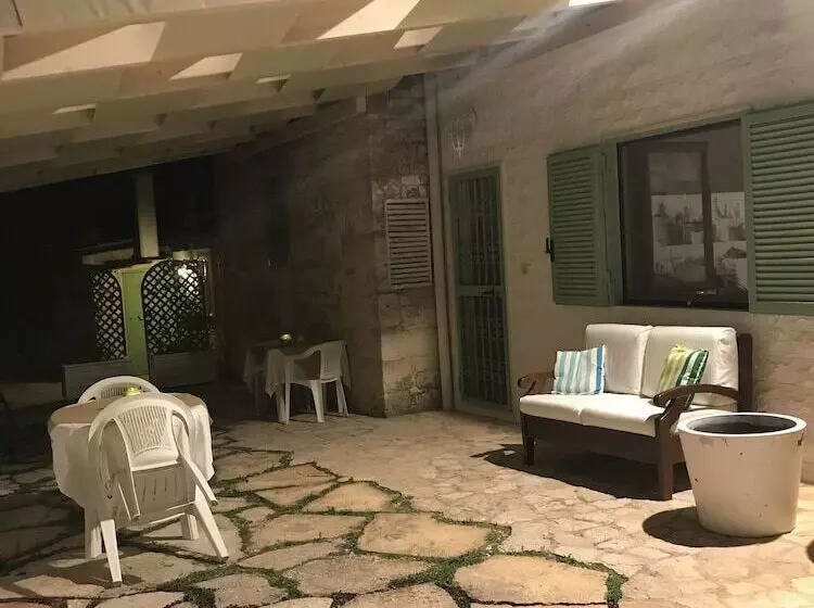 ベッドアンドブレックファースト Aria Di Casa Country Resort