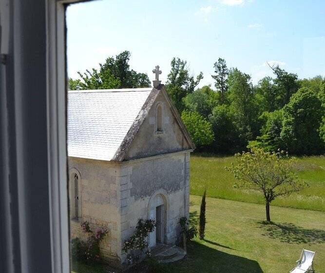 مبيت وإفطار Château De Panloy