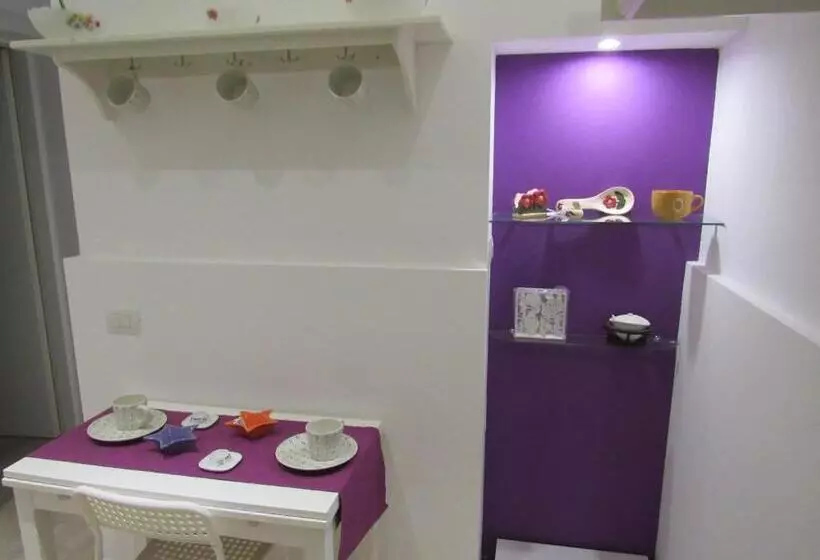 تختخواب و صبحانه La Voce Del Violino