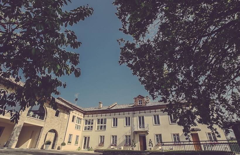 צימר Langhe Country House