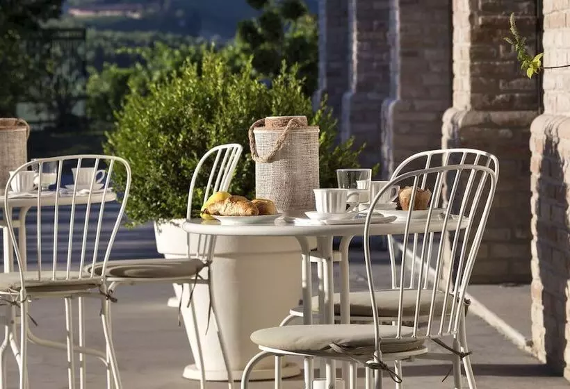 تختخواب و صبحانه Langhe Country House