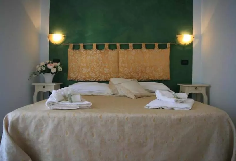 B&b Le Stanze Del Sole
