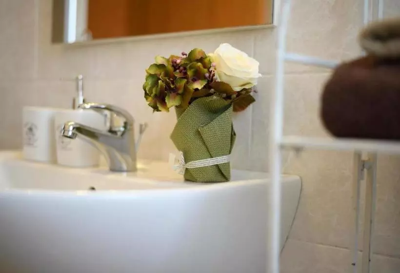 B&b Le Stanze Del Sole
