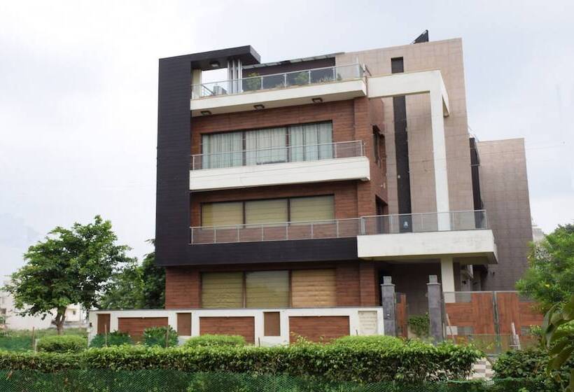 민박 When In Gurgaon   Service Apartments Near Medanta Medicity