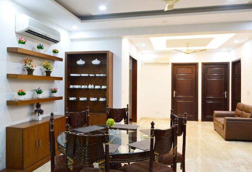 민박 When In Gurgaon   Service Apartments Near Medanta Medicity