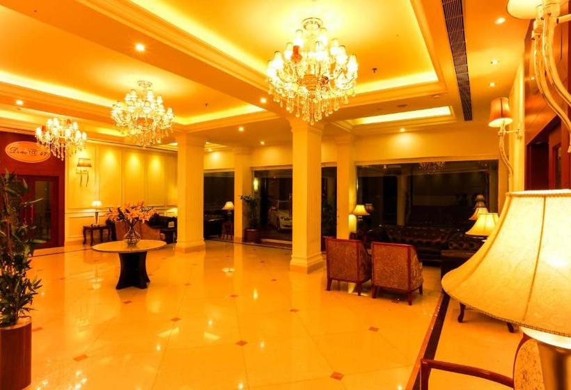 בית מלון כפרי Camelot