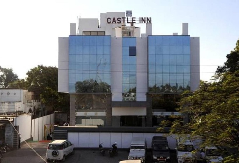 בית מלון כפרי Castle Inn