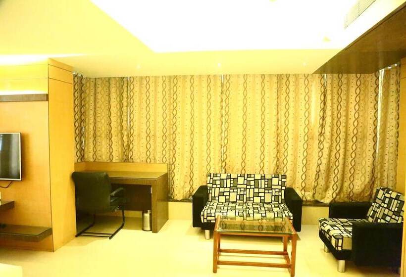 בית מלון כפרי Castle Inn