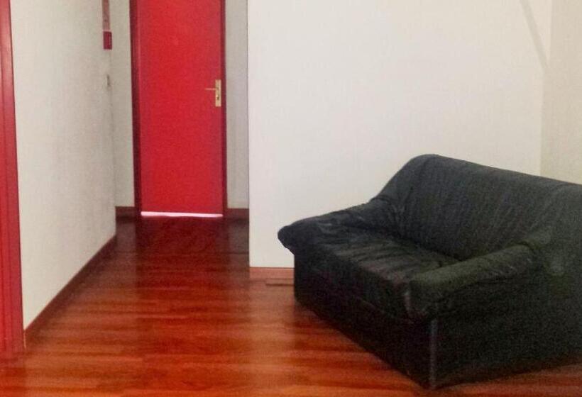 هتل Hôtel Du Château Fort