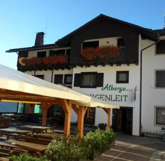 ホテル Morgenleit