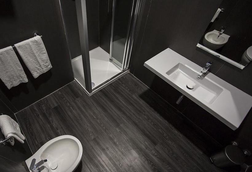 Fotos del hotel V99:  7