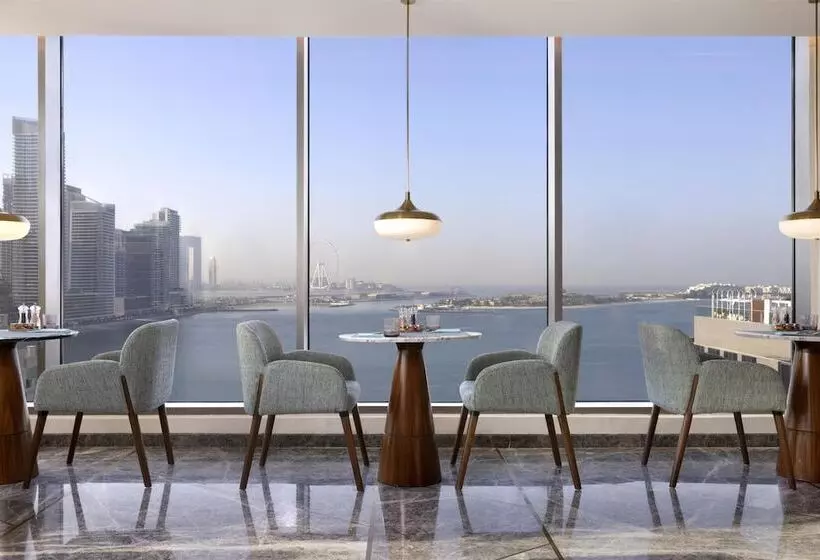 Tumbi West Palm Beach Hotel Dubai,tapestry Collection Hilton