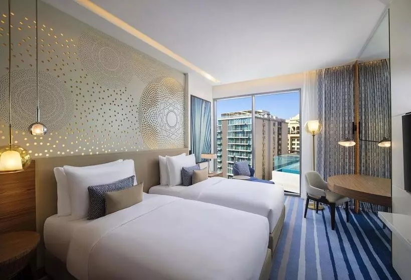 Tumbi West Palm Beach Hotel Dubai,tapestry Collection Hilton