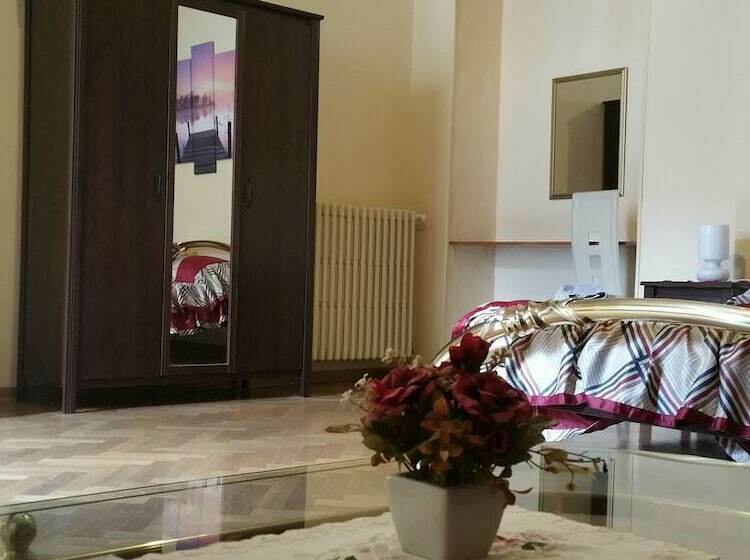 تختخواب و صبحانه Affittacamere Guerrero Jr Tra Storia E Cultura