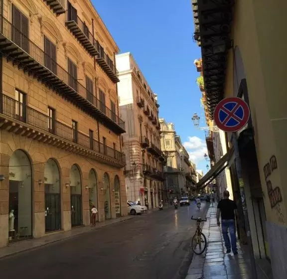 B&b Teatro Del Sole