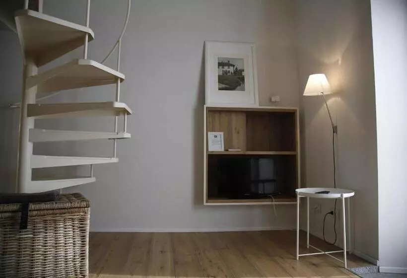 Aamiaismajoitus (B&B) 32 Bnb Camerecaffè