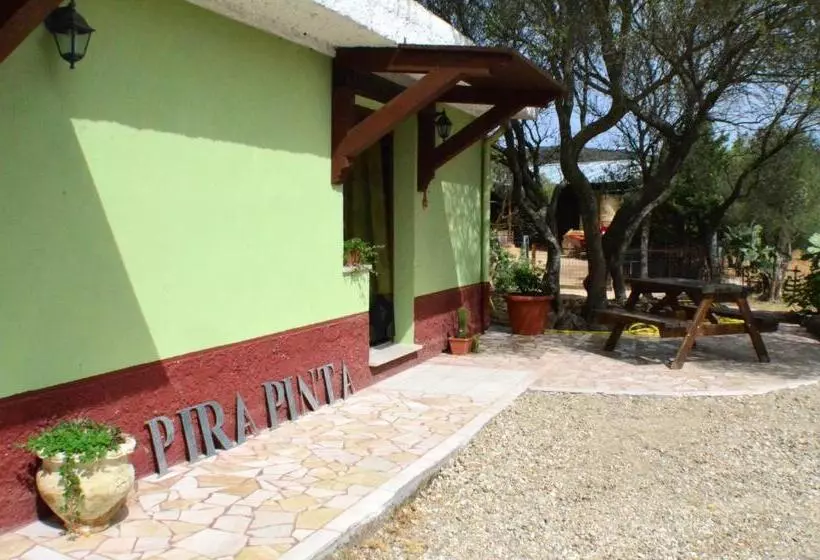 Aamiaismajoitus (B&B) Agriturismo Pira Pinta