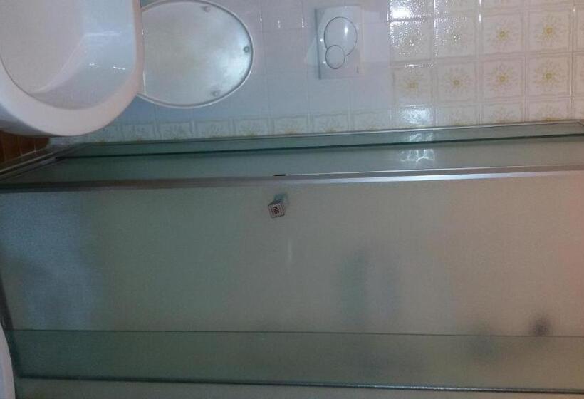 ベッドアンドブレックファースト Cascina Torello