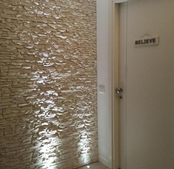 مبيت وإفطار Flyingaway