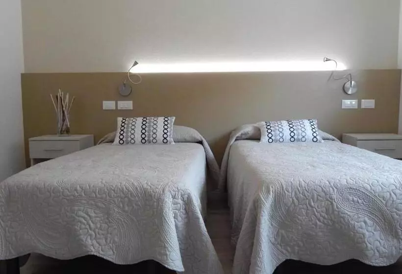 ベッドアンドブレックファースト Flyingaway