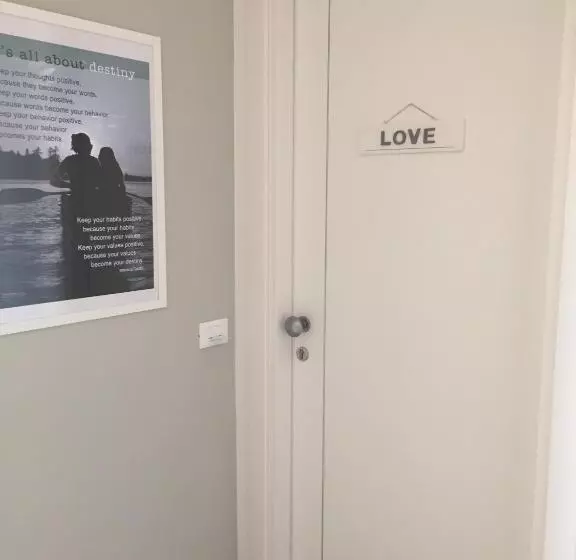 ベッドアンドブレックファースト Flyingaway