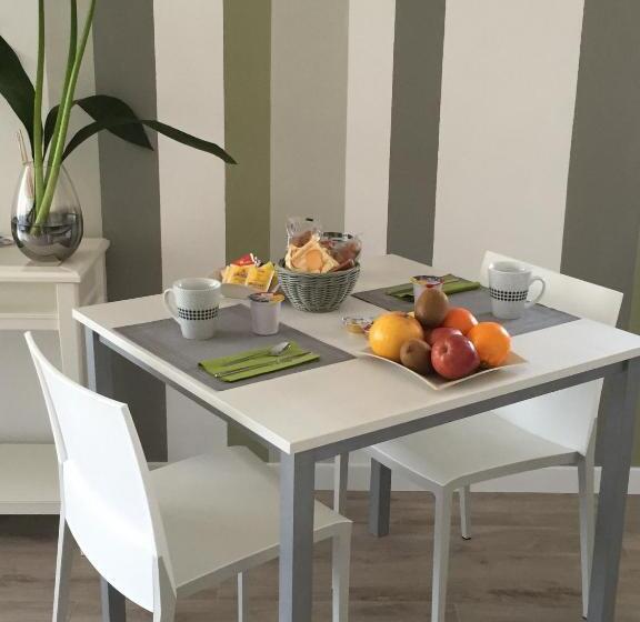 مبيت وإفطار Flyingaway