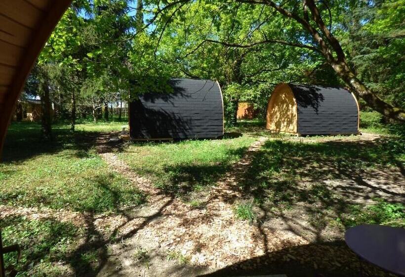 Bed and Breakfast La Rossignolerie   Pod Cabanes Des Châteaux