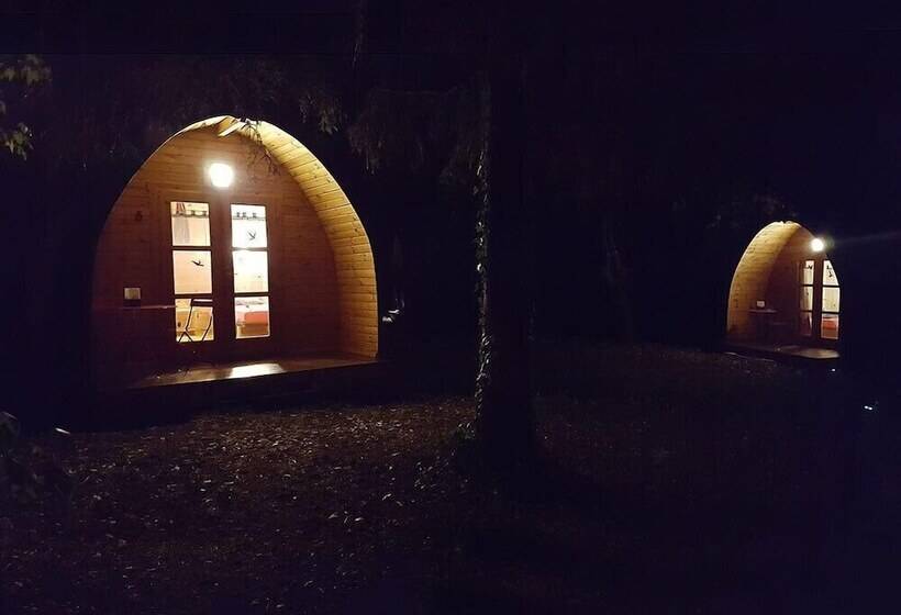 Bed and Breakfast La Rossignolerie   Pod Cabanes Des Châteaux