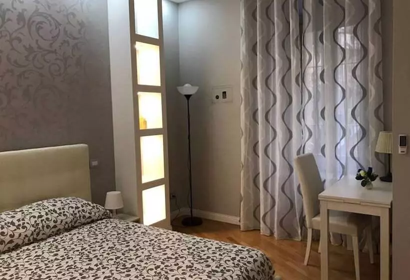 تختخواب و صبحانه Petros Room Camere