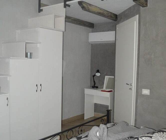 تختخواب و صبحانه Petros Room Camere