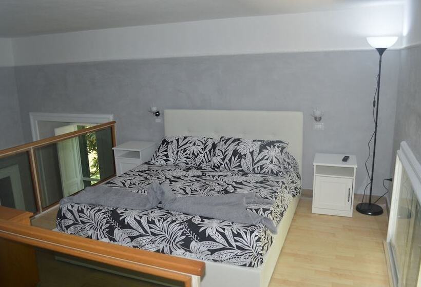 تختخواب و صبحانه Petros Room Camere