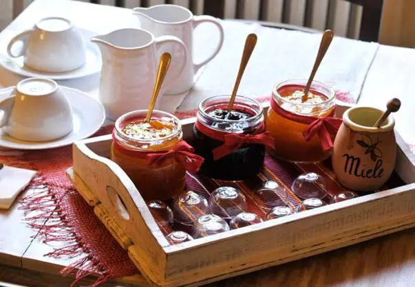 Aamiaismajoitus (B&B) Villa Salvarezza