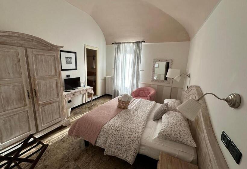 مبيت وإفطار Villa Salvarezza