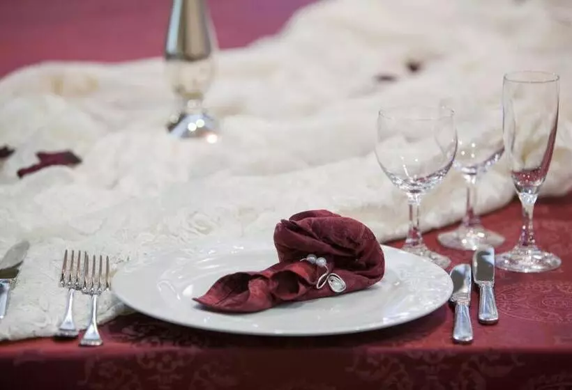 Hotelli Albergo Ristorante Uliveto