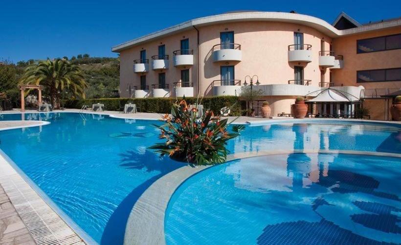 בית מלון כפרי Albergo Ristorante Uliveto