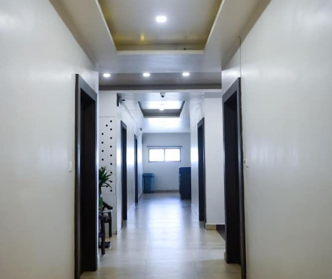 בית מלון כפרי City Inn