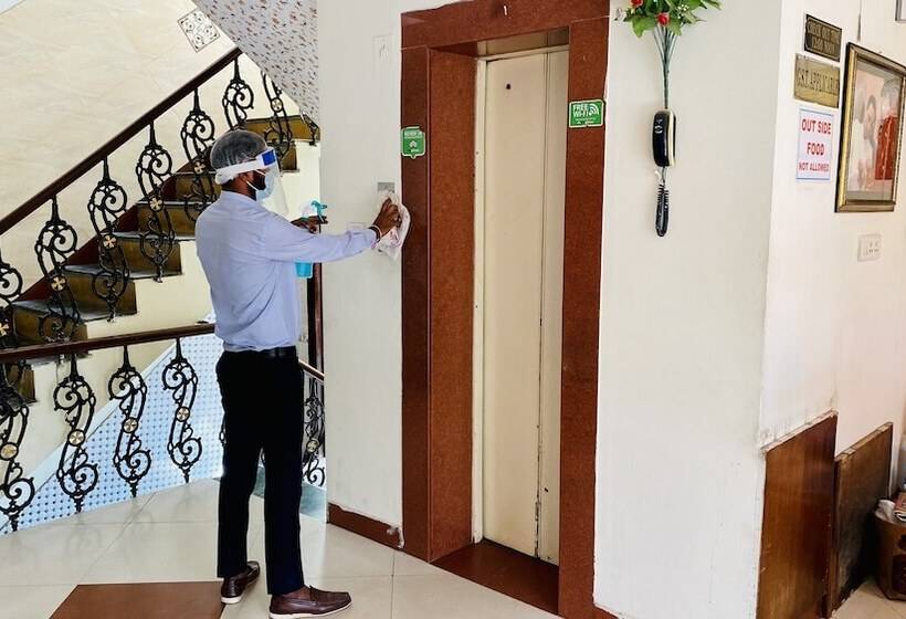 Hotel Classic Inn Near Railway Station Jaipur